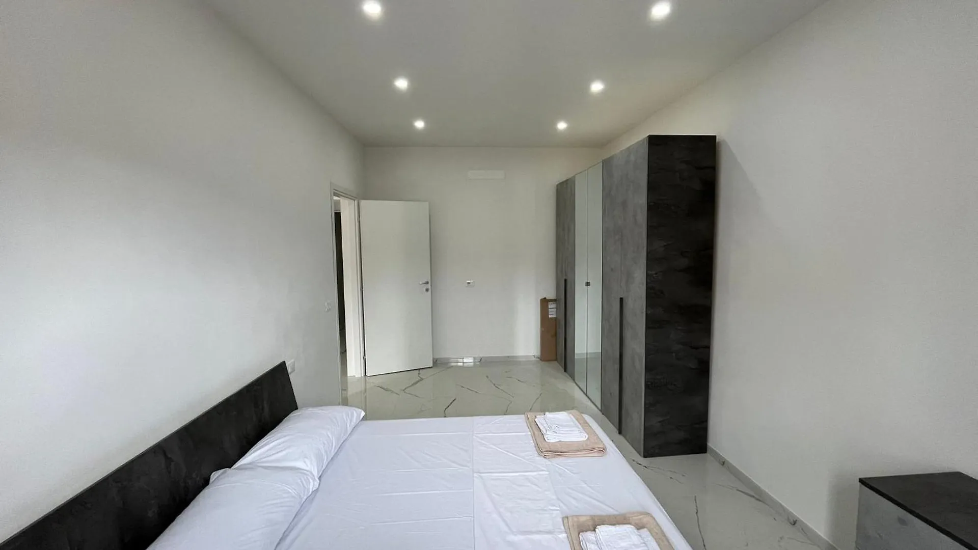 123 Borgo Apartment Livorno